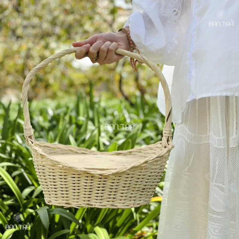 Giỏ mây đưng quà oval đan trắng giá rẻ