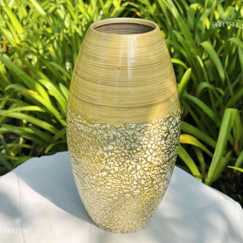 Bình hoa tre tự nhiên oval huyền bí