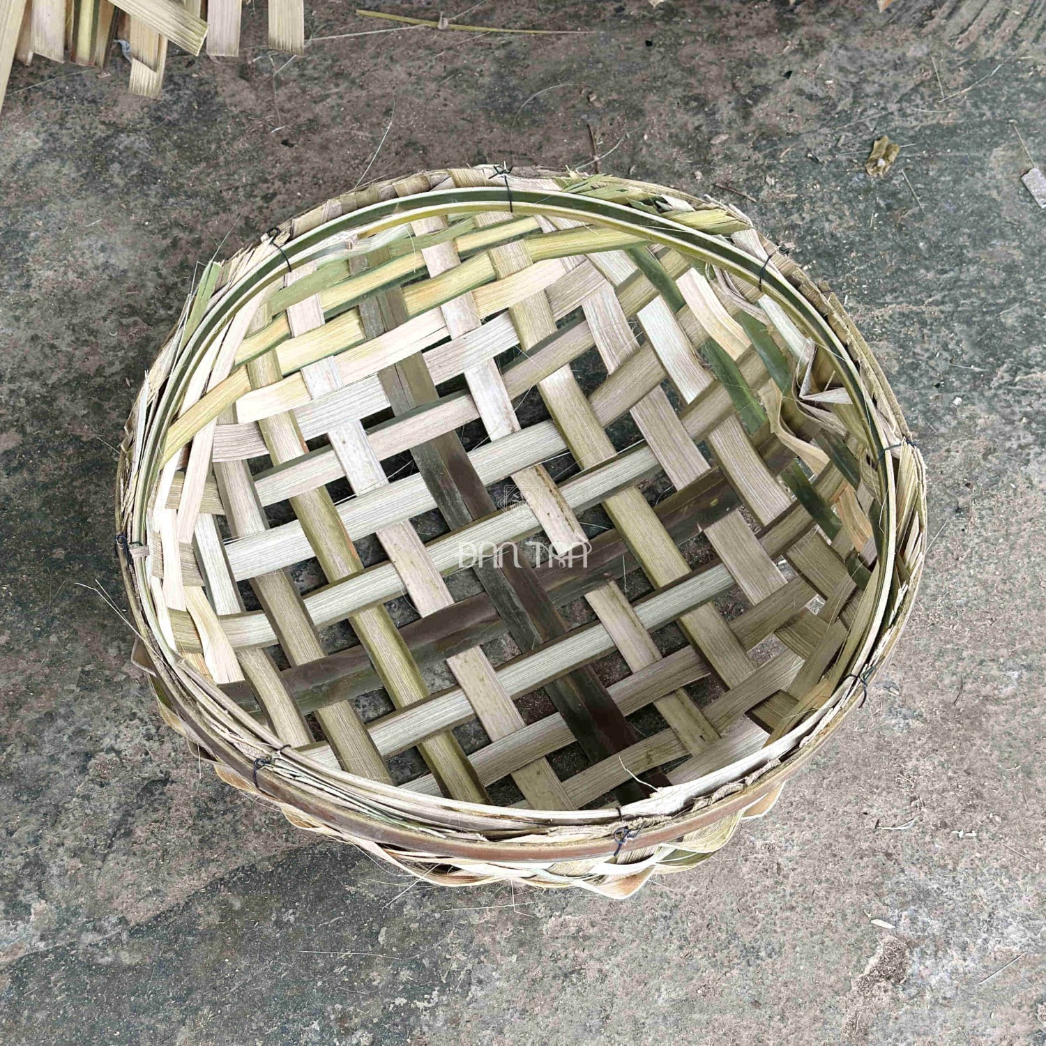 rổ tre đan
