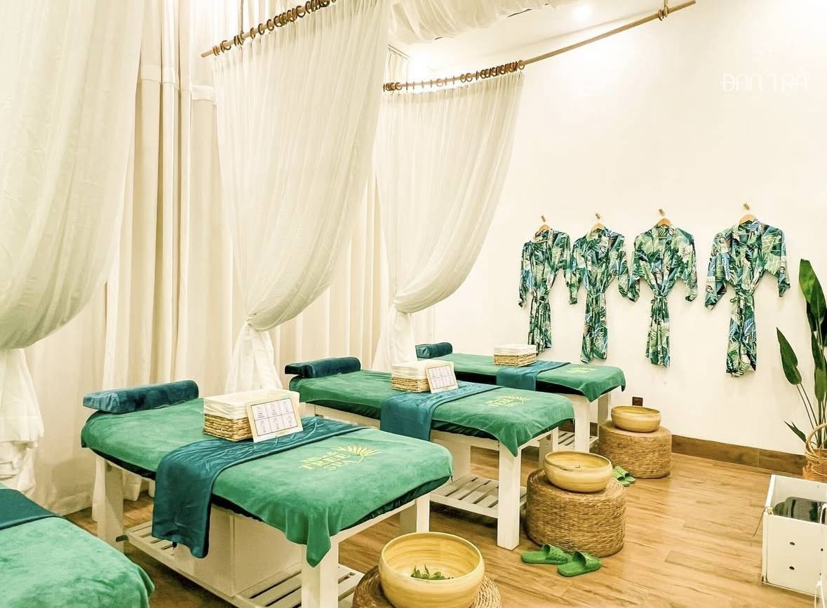 trang trí spa