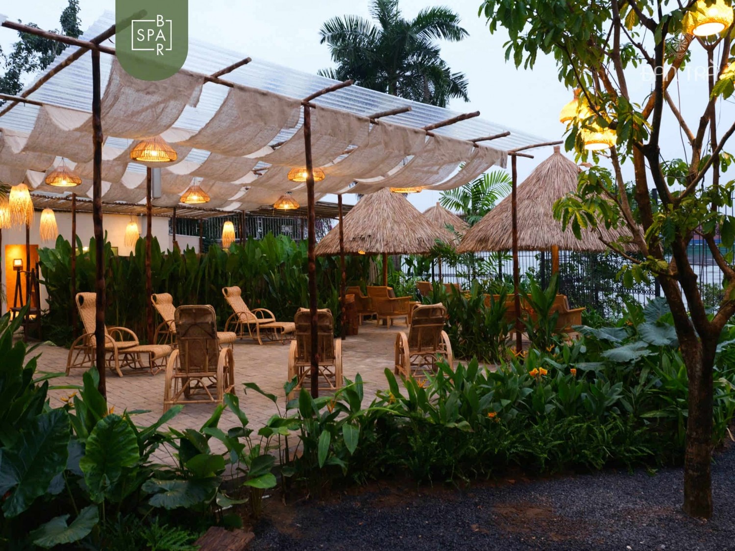 trang trí spa