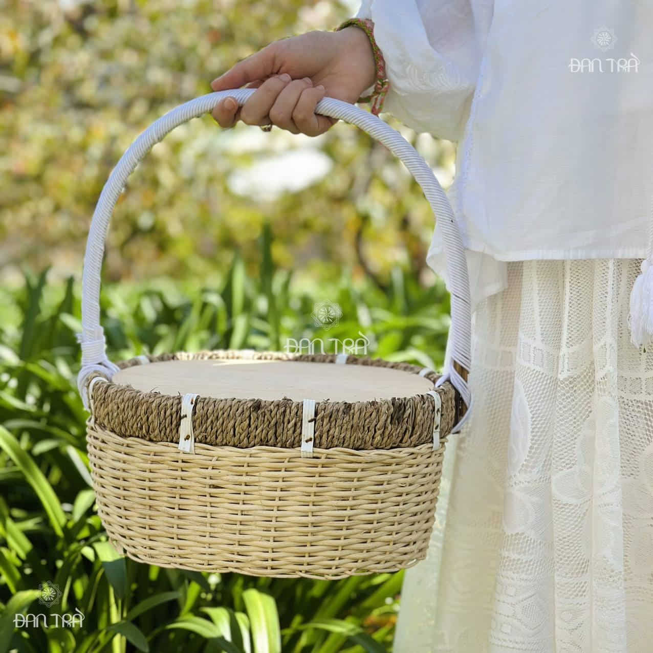 Giỏ mây oval cắm hoa, đưng quà giá rẻ