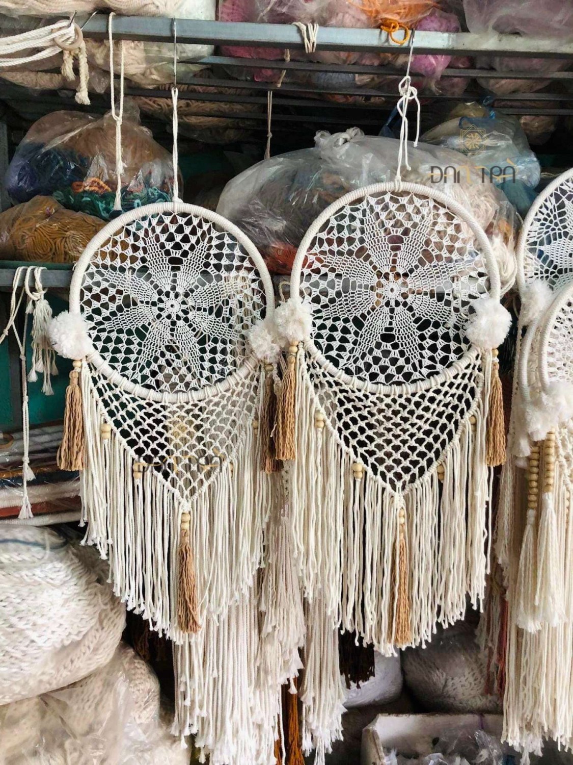 Macrame dream catcher decor phong cách Bohemian