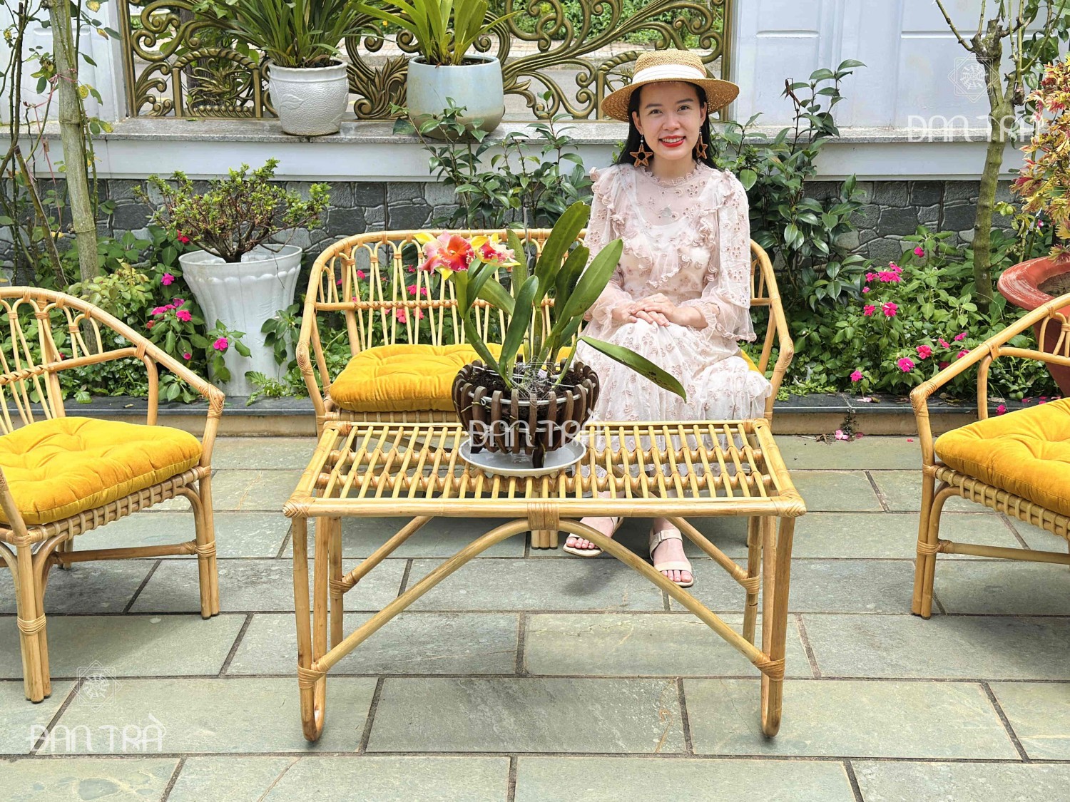 Bộ bàn ghế mây cafe ngồi uống trà