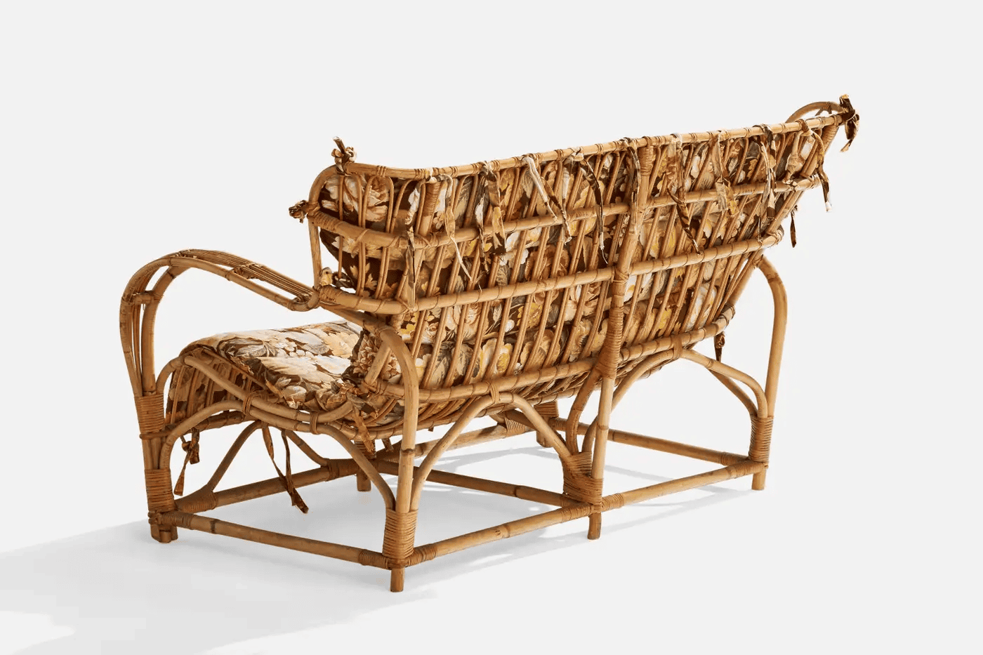 Ghế mây dài Gilbert cao cấp kèm nệm vintage họa tiết
