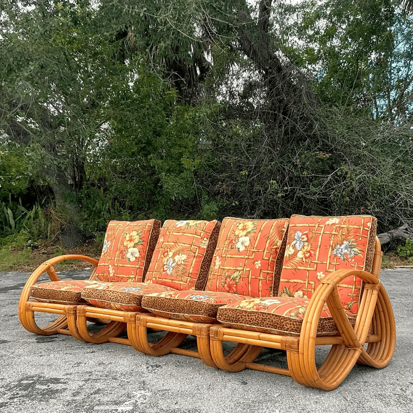 Sofa mây Irving 4 chỗ cao cấp họa tiết