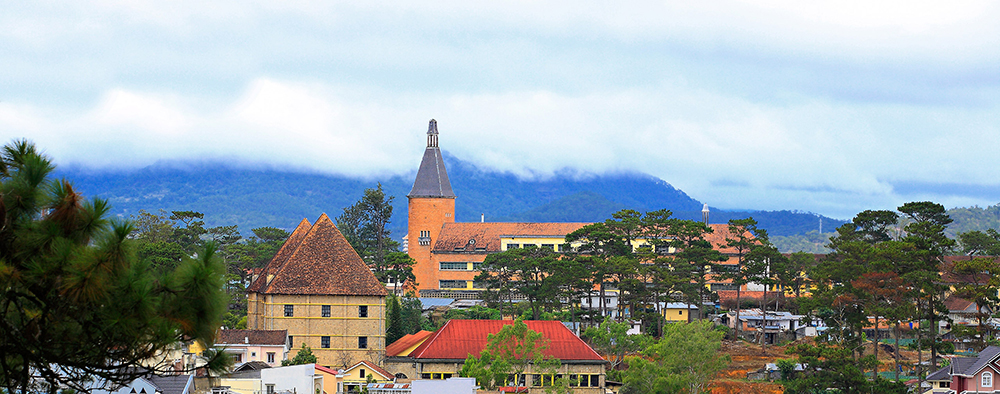 xay dung da lat 26