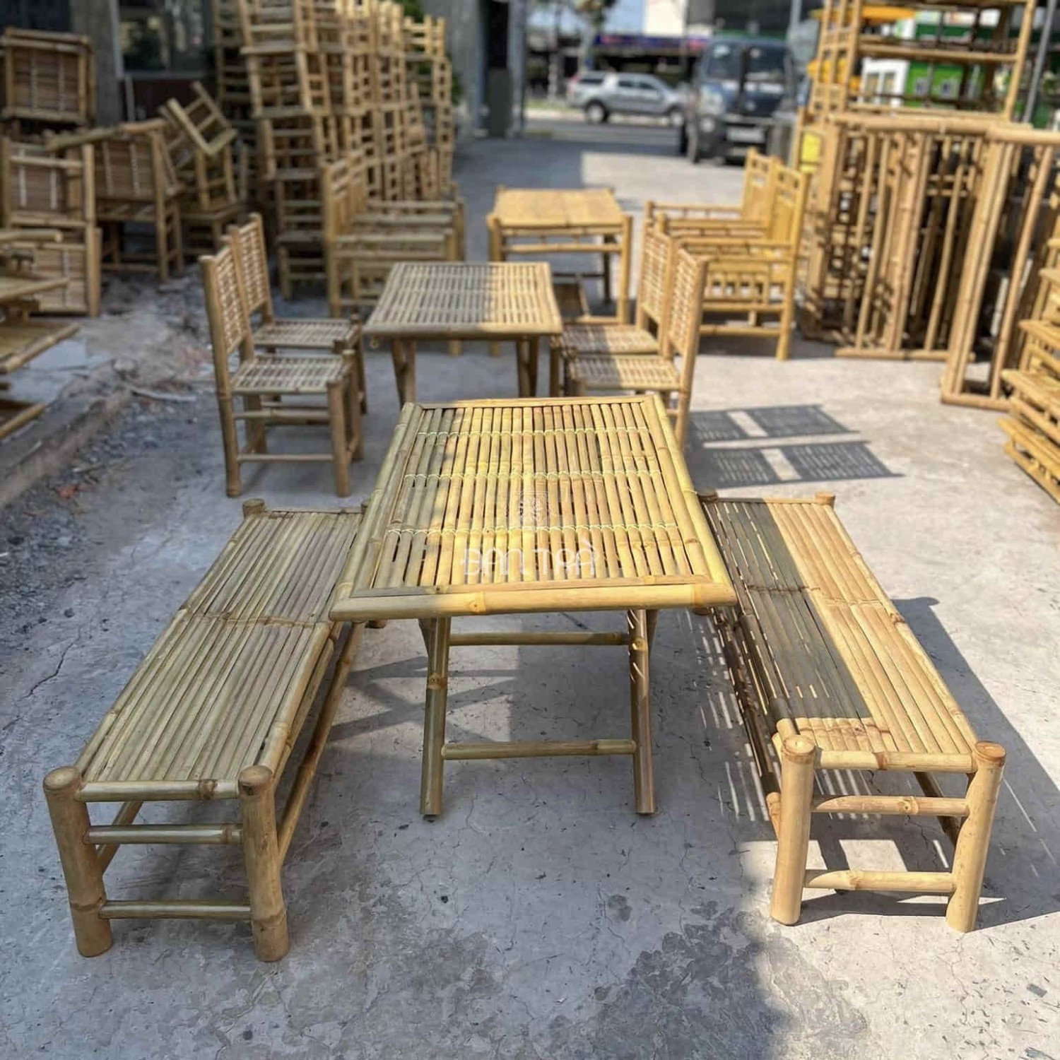 bàn ghế tre