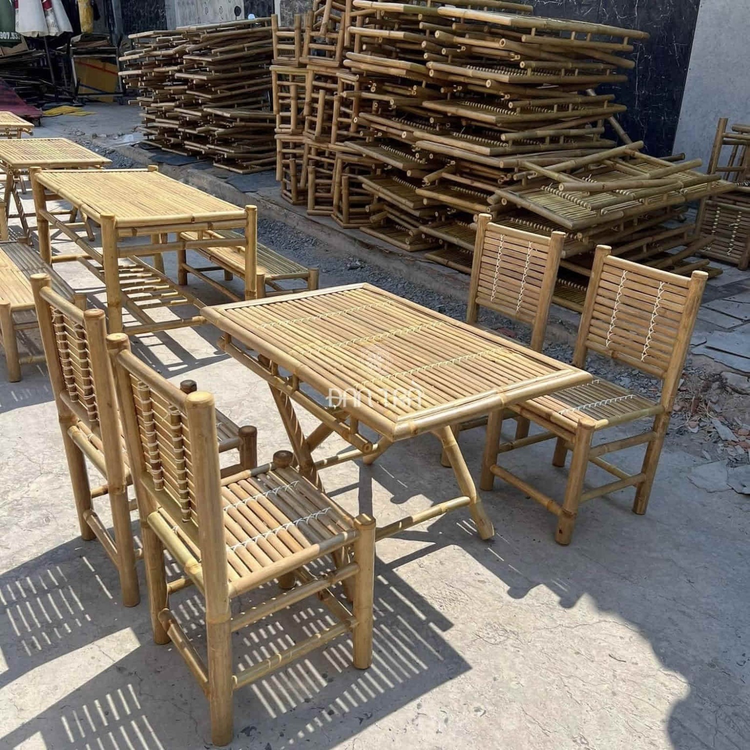 bàn ghế tre
