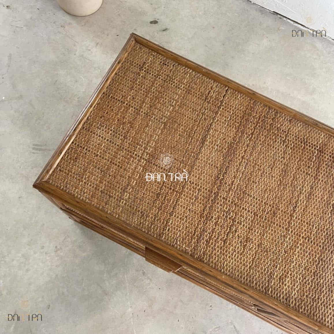 Tủ mây thấp Archibald trưng bày tivi đẹp cao cấp